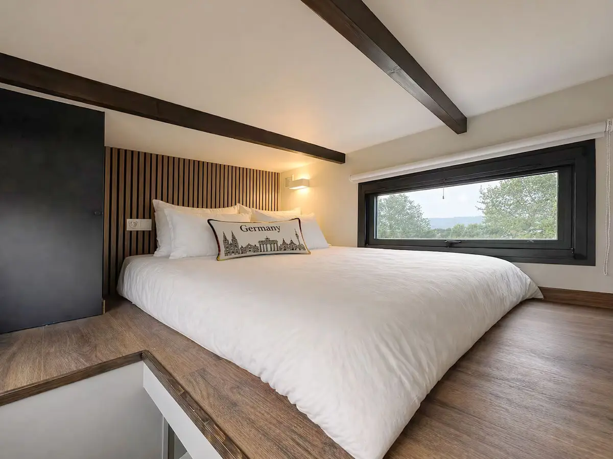 tiny-escape-germany-loft-bed